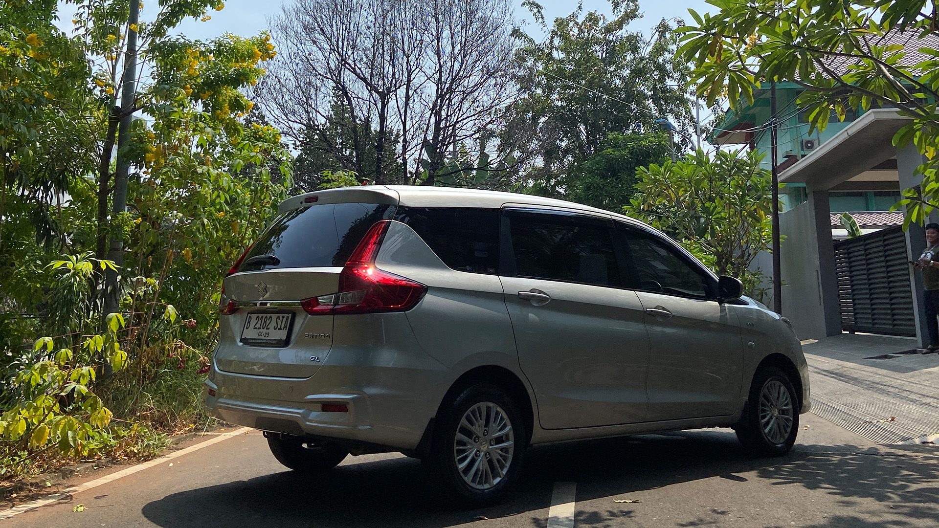 SUZUKI Ertiga G L 2019 - Foto 8