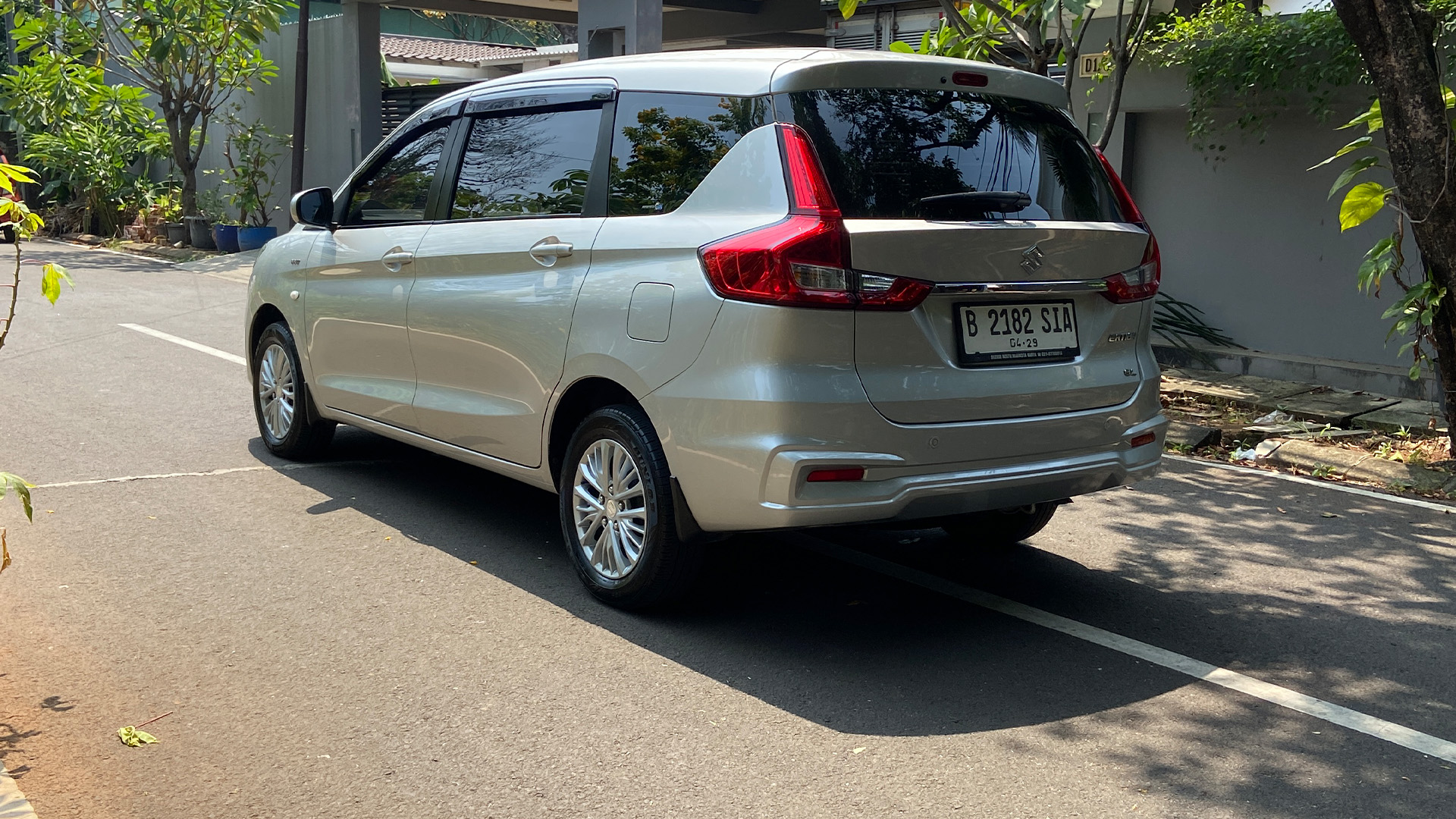 SUZUKI Ertiga G L 2019 - Foto 4