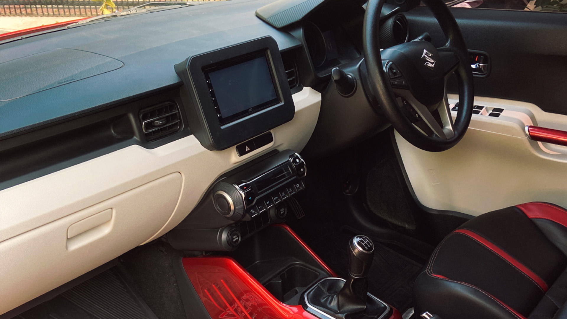 SUZUKI Ignis G X 2018 - Foto 4