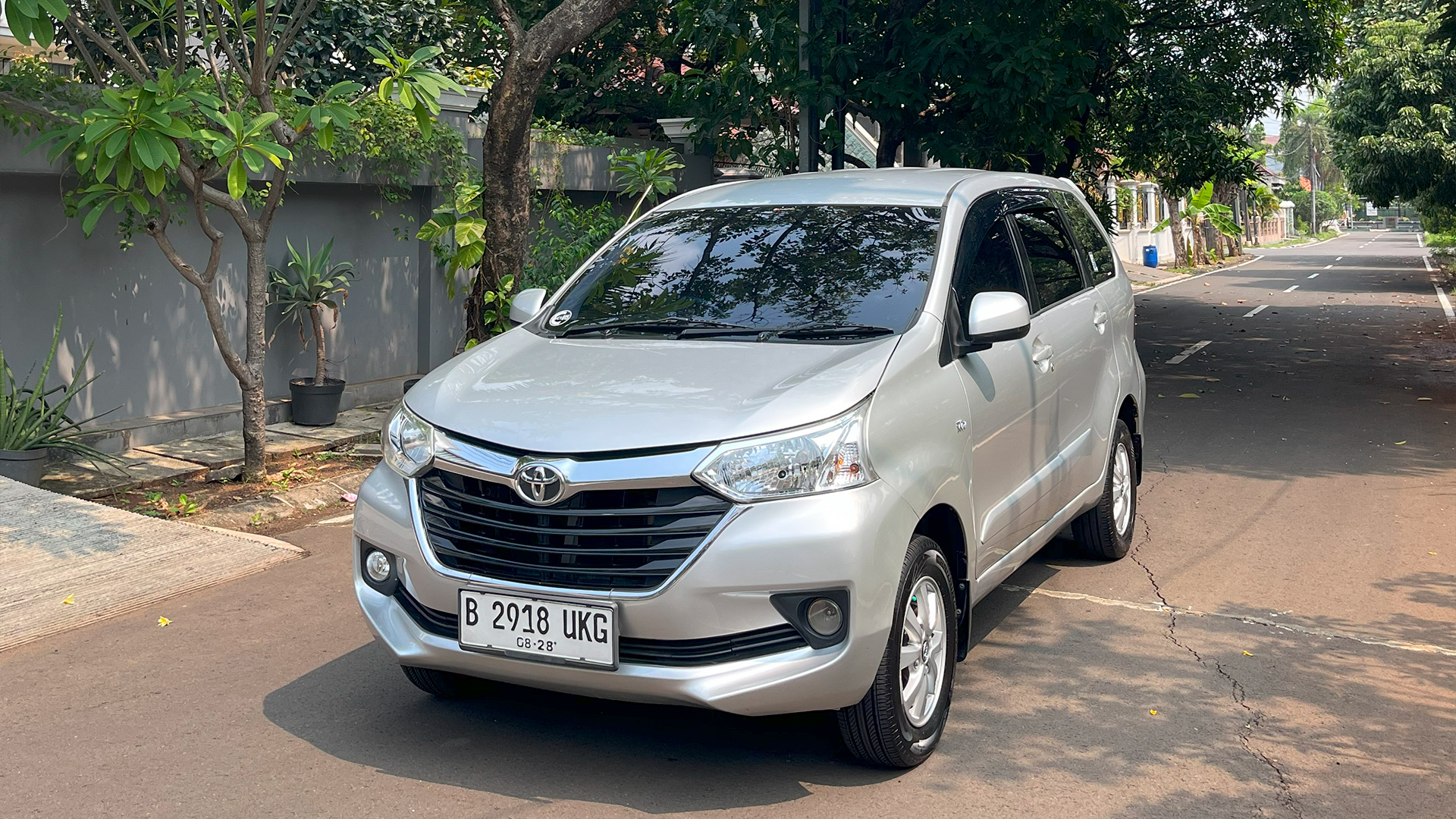 TOYOTA Avanza G 2018 - Foto 2