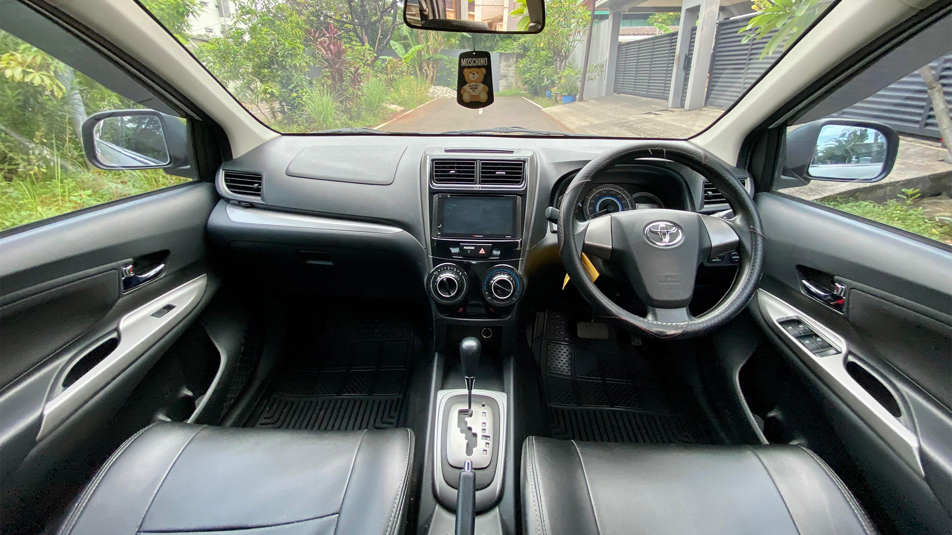 TOYOTA Avanza Veloz 2017 - Foto 6