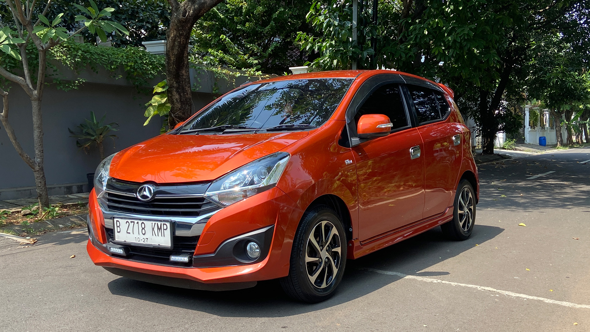 DAIHATSU Ayla R Dlx 2017 - Foto 4