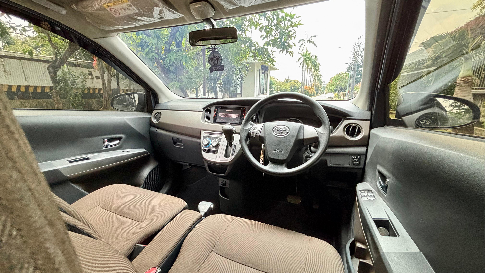 TOYOTA Calya  G 2020 - Foto 6