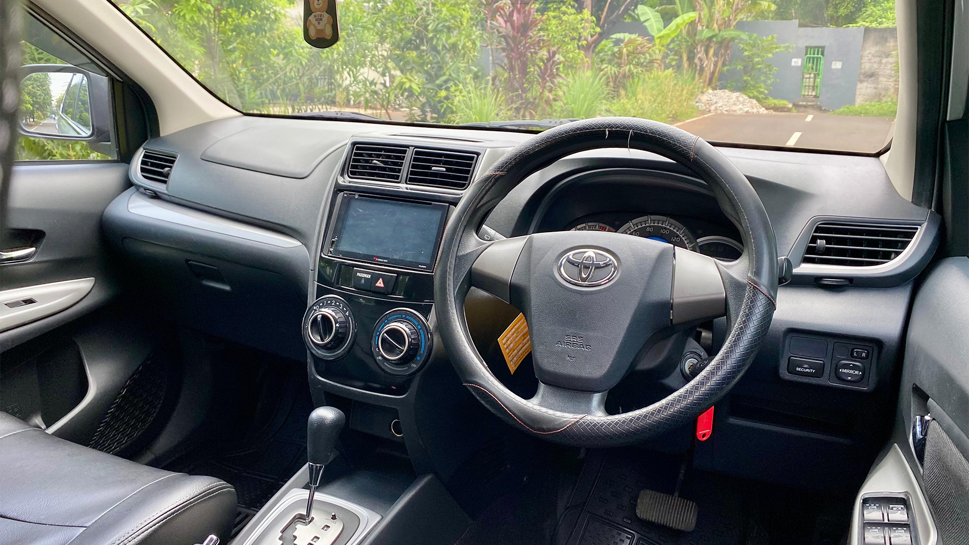 TOYOTA Avanza Veloz 2017 - Foto 9