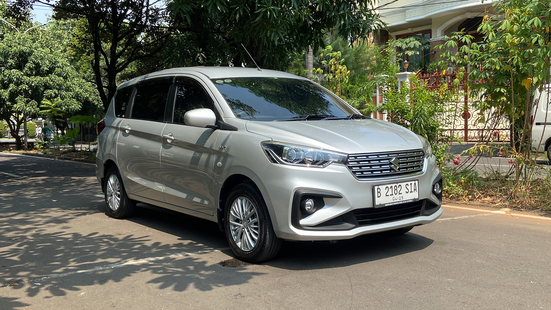 SUZUKI Ertiga G L 2019 - Foto 6