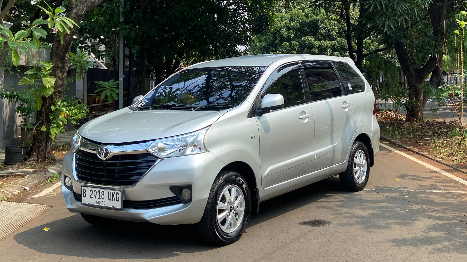 TOYOTA Avanza G 2018 - Foto 3