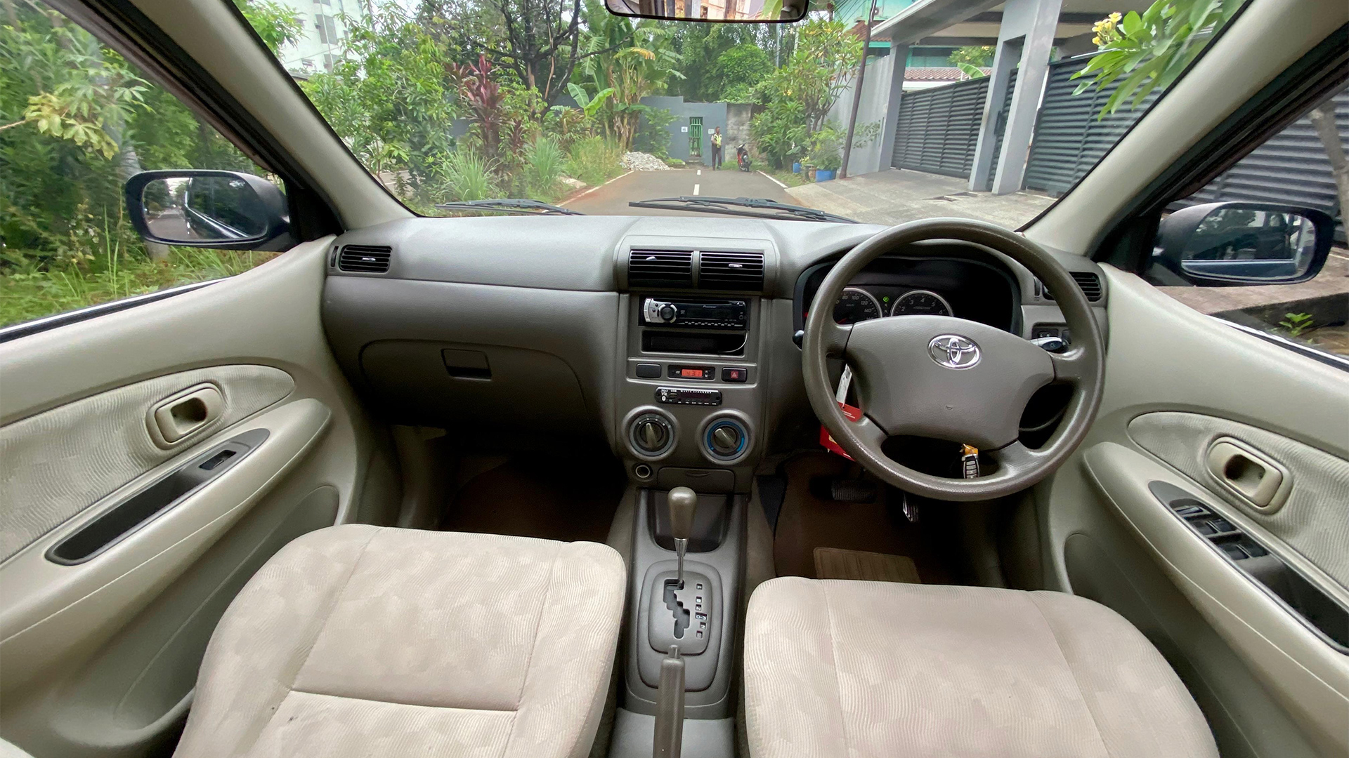 TOYOTA Avanza G 2009 - Foto 8