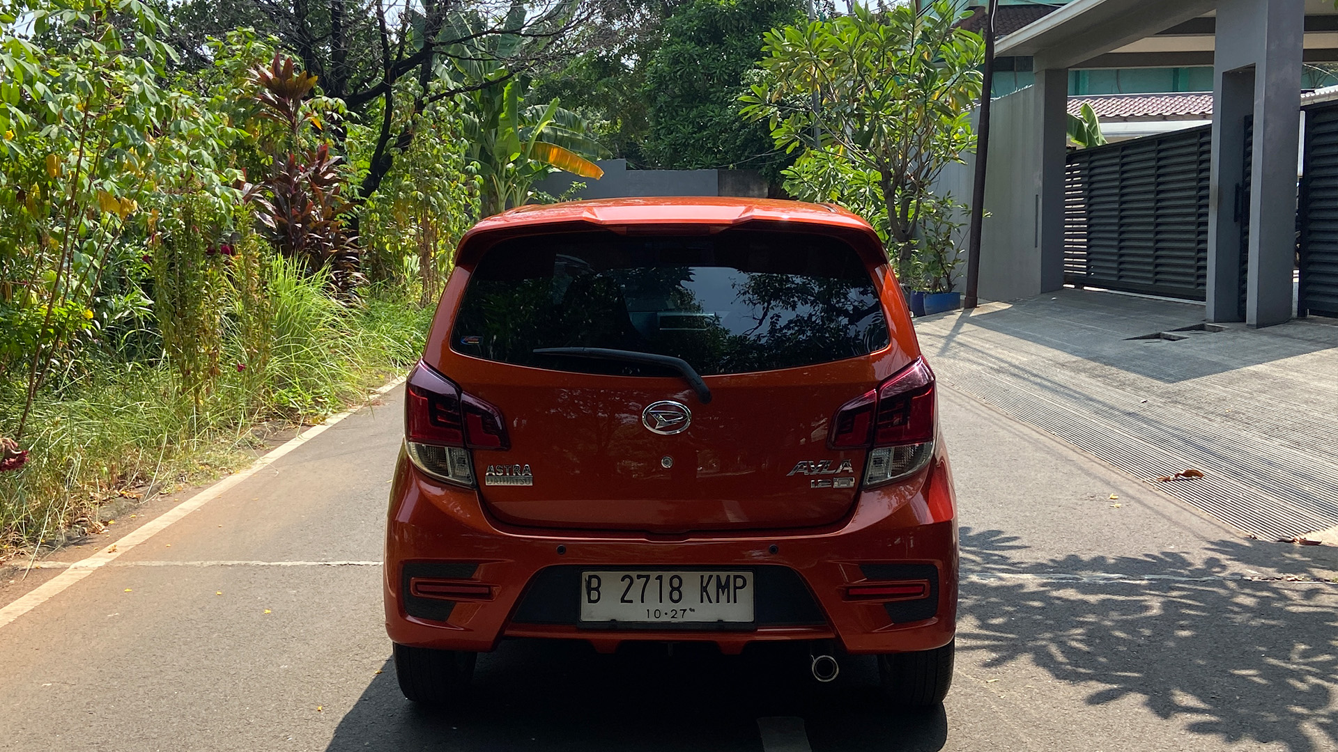 DAIHATSU Ayla R Dlx 2017 - Foto 3